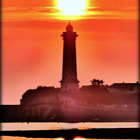 Le Crist'Al, Hotel Familial, Climatise, En Front De Mer Saint-Georges-de-Didonne Exteriér fotografie