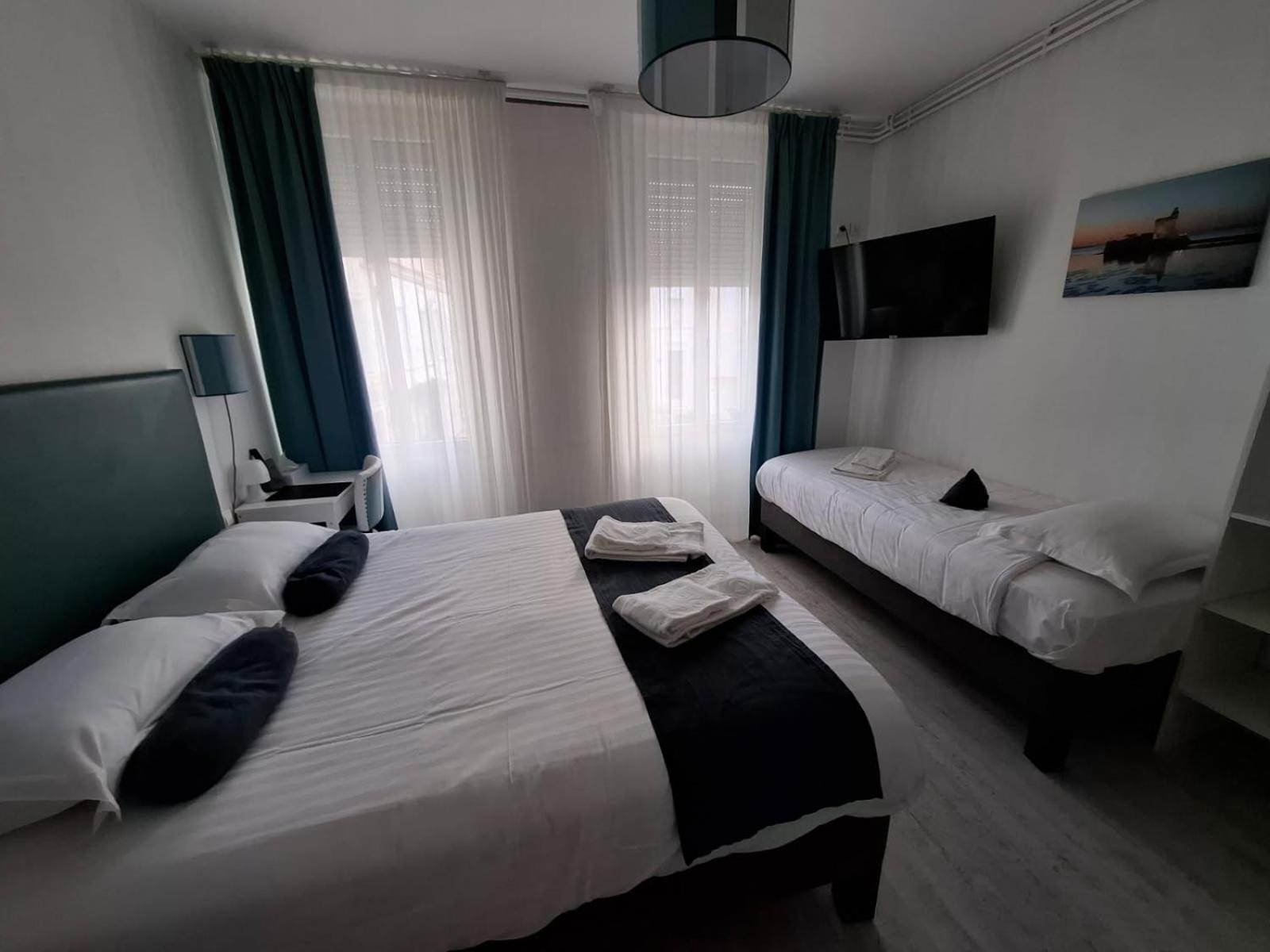 Le Crist'Al, Hotel Familial, Climatise, En Front De Mer Saint-Georges-de-Didonne Pokoj fotografie